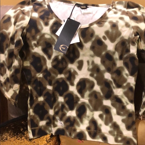JUST CAVALLI BY ROBERTO CAVALLI AUTHENTIC MADE IN ITALY T-SHIRT - Picture 1 of 8